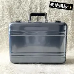 未使用級✨ゼロハリバートン アルミアタッシュケース ビジネス メンズ ブルーのサムネイル