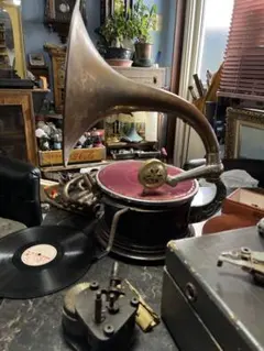 ラッパ式蓄音機日本製＋針＋レコード７枚 2025年最新】ラッパ蓄音機の人気アイテム - メルカリ