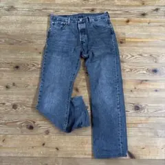 人気リーバイス501ブラックデニム