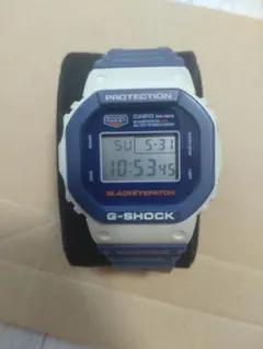 美品 カシオG-SHOCK】 DW-5600EU-8A3JF 替メタルベルト付 - メルカリ