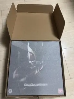 RAH 仮面ライダークウガ アルティメットフォーム ジャンク品扱い