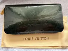 Louis Vuitton ヴェルニ 長財布のサムネイル