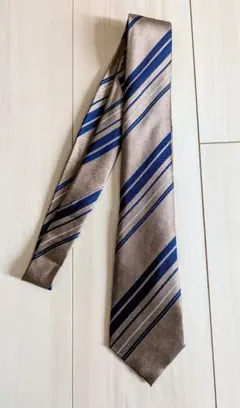 ネクタイ（TAKEO KIKUCHI）