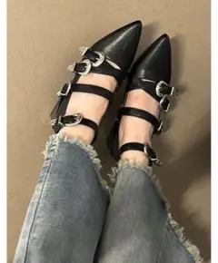 バックル付きブラック　パンプス　24.5cm ヒール　アンクルストラップパンプス