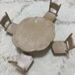 シルバニアファミリー テーブルと椅子セット