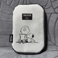 PEANUTS チャーリー・ブラウン ポーチ　タグ無し
