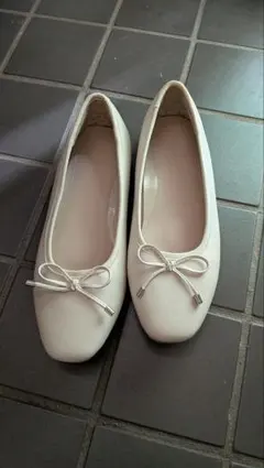 バレエフラットシューズ リボン付き アイボリー23.5