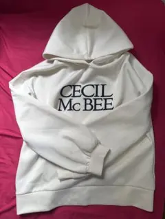CECIL McBEE ロゴパーカー ホワイト
