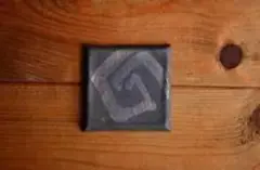 グレーのパスケース・定期入れ