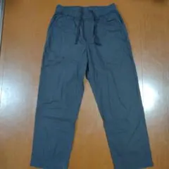 ユニクロ　コットンリラックスアンクルパンツ