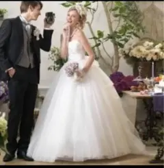 ウエディングドレス