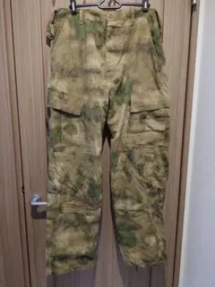 ファイナルセール　迷彩　カモフラ パンツ セットアップ 可　ミリタリー