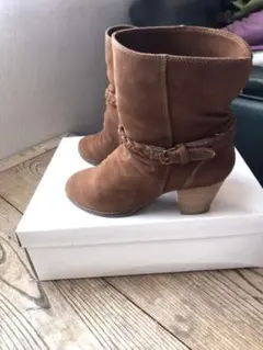 ブーツ　ヴェールダンス　23.5cm