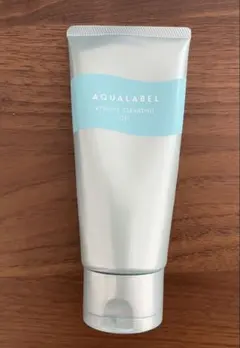 アクアレーベル　エステ洗顔ジェル