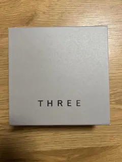THREE エッセンシャルセンツトリートメント ハンド＆ネイル クリーム 01のサムネイル