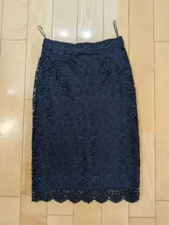 ユニクロ　ネイビー レース ひざ丈スカート S