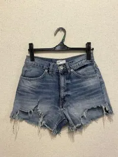 レディース 大人気 ZARA デニムショートパンツ ブルー カットオフ ダメージ
