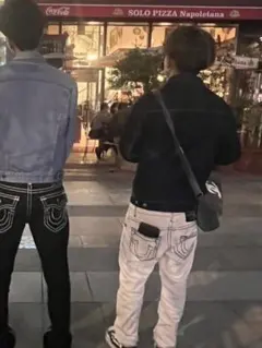 TRUE RELIGION BILLY ブルーフレアデニムUSA 38✖️33希少 - メルカリ