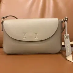 Legato Largo 軽いバッグ お財布機能付ショルダーバッグ