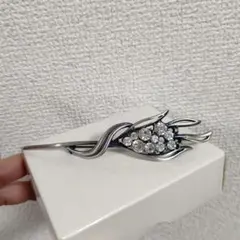 スワロフスキー お花 ブローチ☆