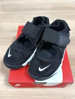 美品　NIKE エアリフト　20センチ