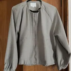 grove ノーカラージャケット M ベージュ 美品のサムネイル