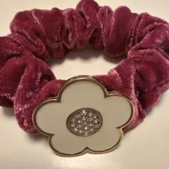 MARY QUANT マリクワシュシュ ストーン付きシュシュのサムネイル