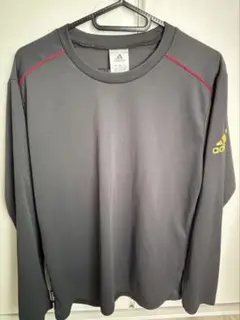 adidas グレー ロンT