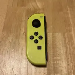 Joy-Con（L） ネオンイエロー