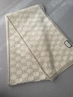 最新大判✨GUCCIマフラー❗️箱紙袋セット❗️グッチマフラー　レディース ギフトラッピングOK GUCCI(グッチ) マフラー・ストール