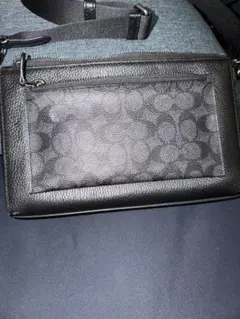 COACH ブラックショルダーバッグ