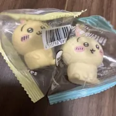 【新品未使用】ちいかわ　インテリアミニフィギュア　うさぎ　2個のサムネイル