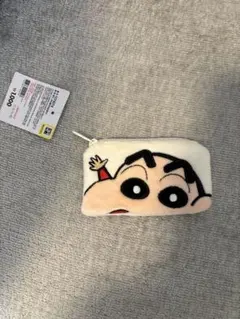 【韓国限定】クレヨンしんちゃん　ポーチ/韓国　ダイソー