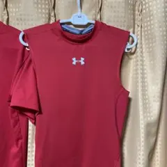 メンズ　アンダーアーマー タンクトップ　SMサイズ