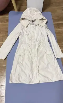 極美品MONCLER ホワイト 袖ロゴ 帽子付きナイロンジャケット00（XS）