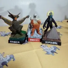 ウルトラマン 怪獣 フィギュア 3体セット