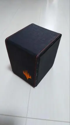 Ultra PRO MTG 山 アルコーブフリップデッキボックス Amazon.co.jp: Ultra PRO MTG 山 アルコーブフリップデッキ