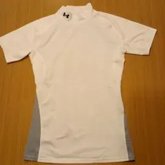 Under Armour ハイネック アンダーシャツ ホワイト/グレー　YXL