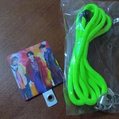 ミセスグリーンアップル　スマホストラップ