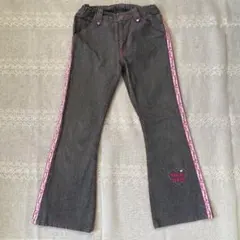 mezzo pianoハート刺繍ダークグレーフレアパンツ