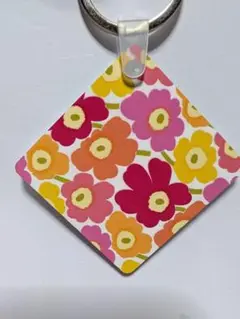 ハンドメイド marimekko 花柄 キーホルダー