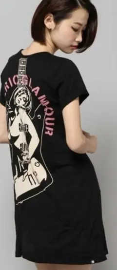 ヒステリックグラマー バックプリントワンピース ヒスガール ロゴ＆ギター