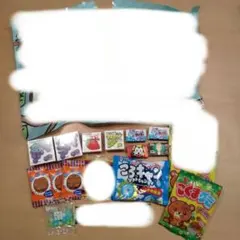 お菓子詰め合わせ　ガム　グミ　ラムネ　金平糖　駄菓子のサムネイル