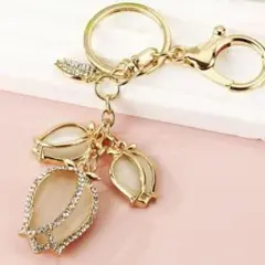 キーホルダー　バッグチャーム　フラワー　花　キーチェーン キーリング チャーム