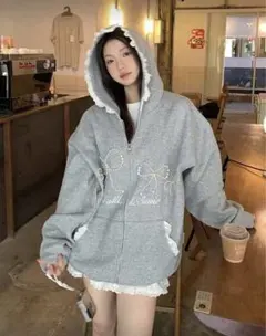 shein フリルパーカー