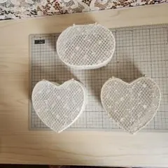 Item thumbnail for item 7a9e1382-2ca7-46ba-9aba-73e46bc32c9c