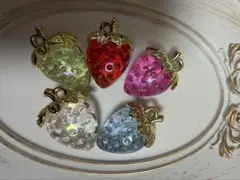 いちごカスタムチャーム