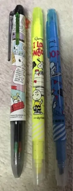 スヌピー3色ボールペン、蛍光ペン2本セット