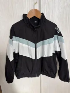 シャカシャカブルゾン