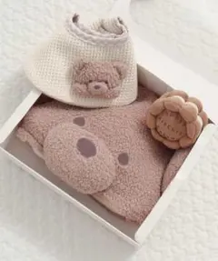 tiny bear ファーストセット ベビー用ラトルとスタイとタオル